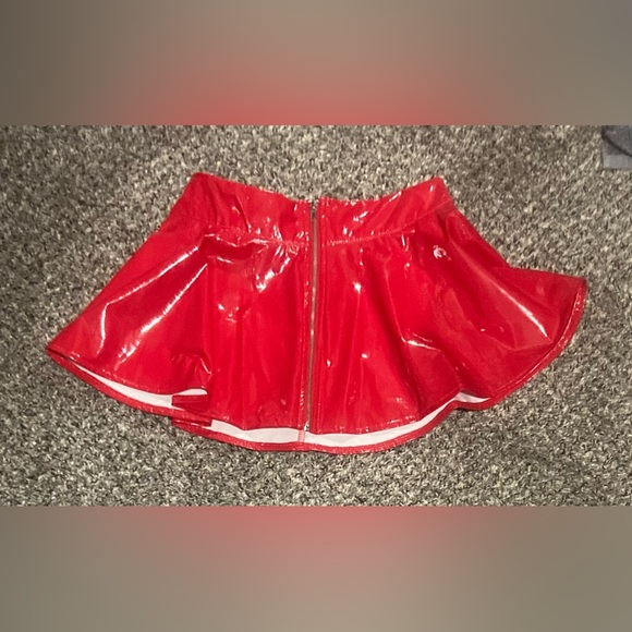 Red Mini Skirt ❤️✨ - Picture 2 of 4